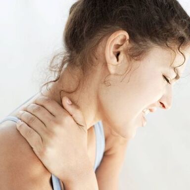 Girl’s neck pain is a symptom of osteochondrosis